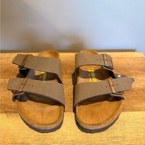 Birkenstock Men's Arizona Brown Double Strap Buckle Sandals